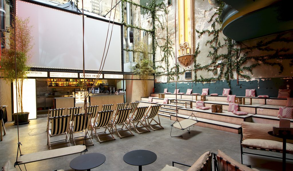 Sala Equis bar in Madrid