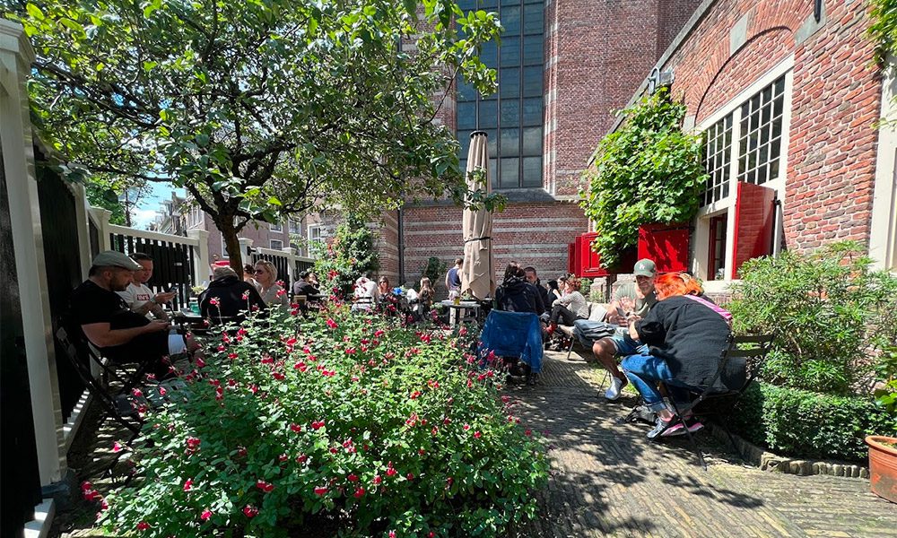 The courtyard of the Koffieschenkerij cafe in Amsterdam