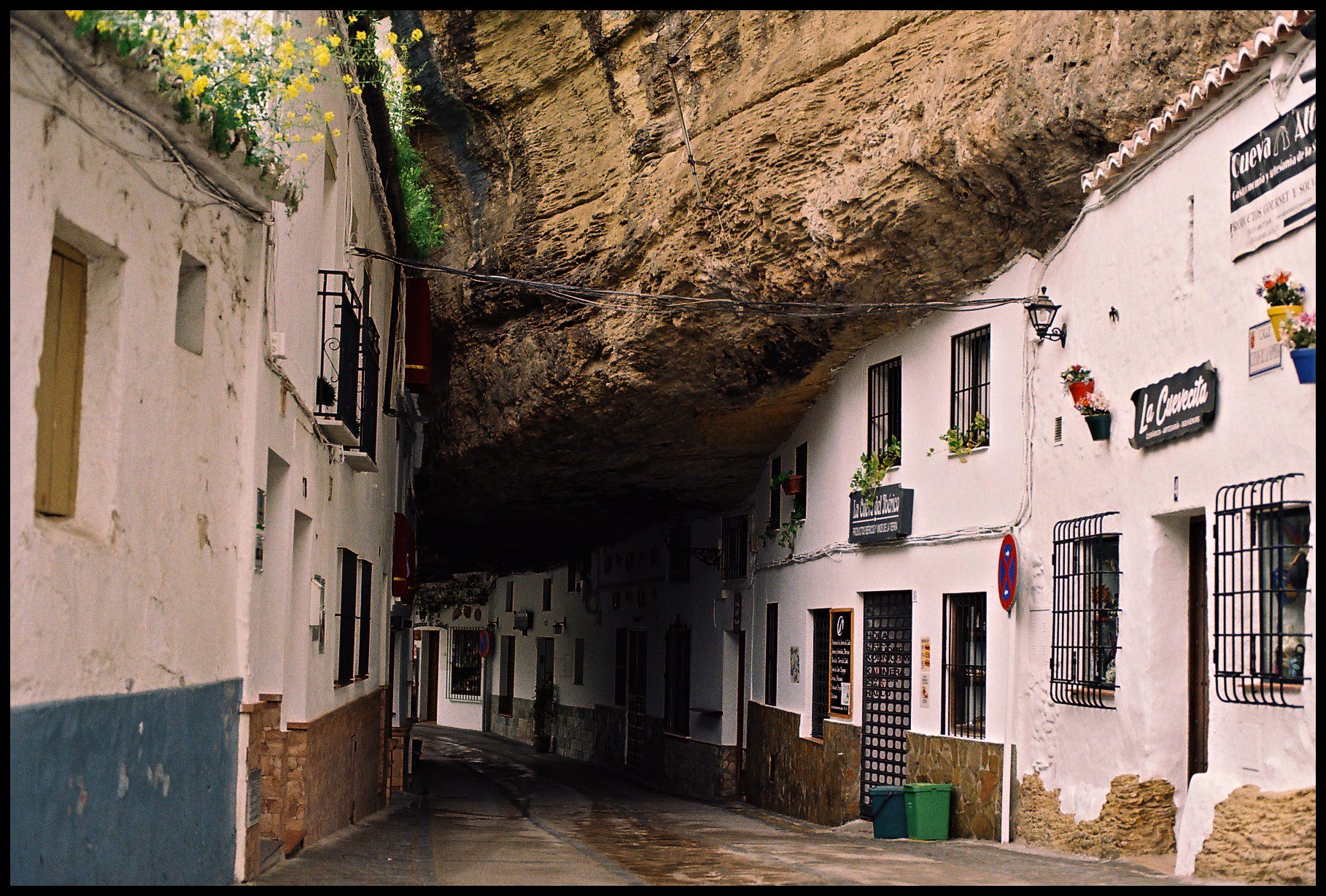 Cuevas de la Sombra in Setenil de las Bodegas