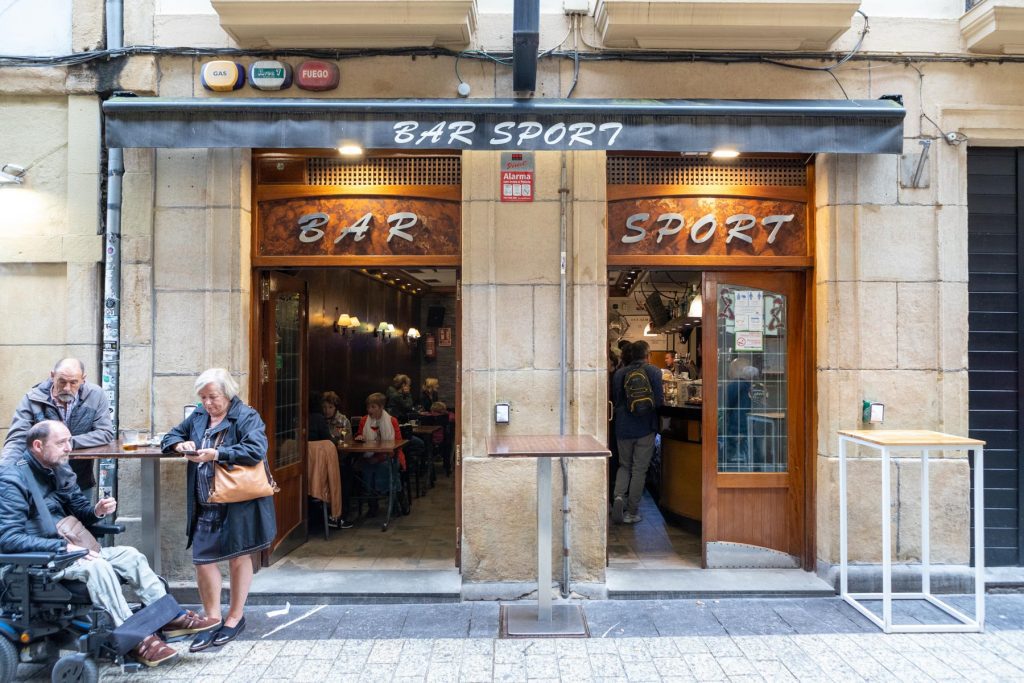 Bar Sport